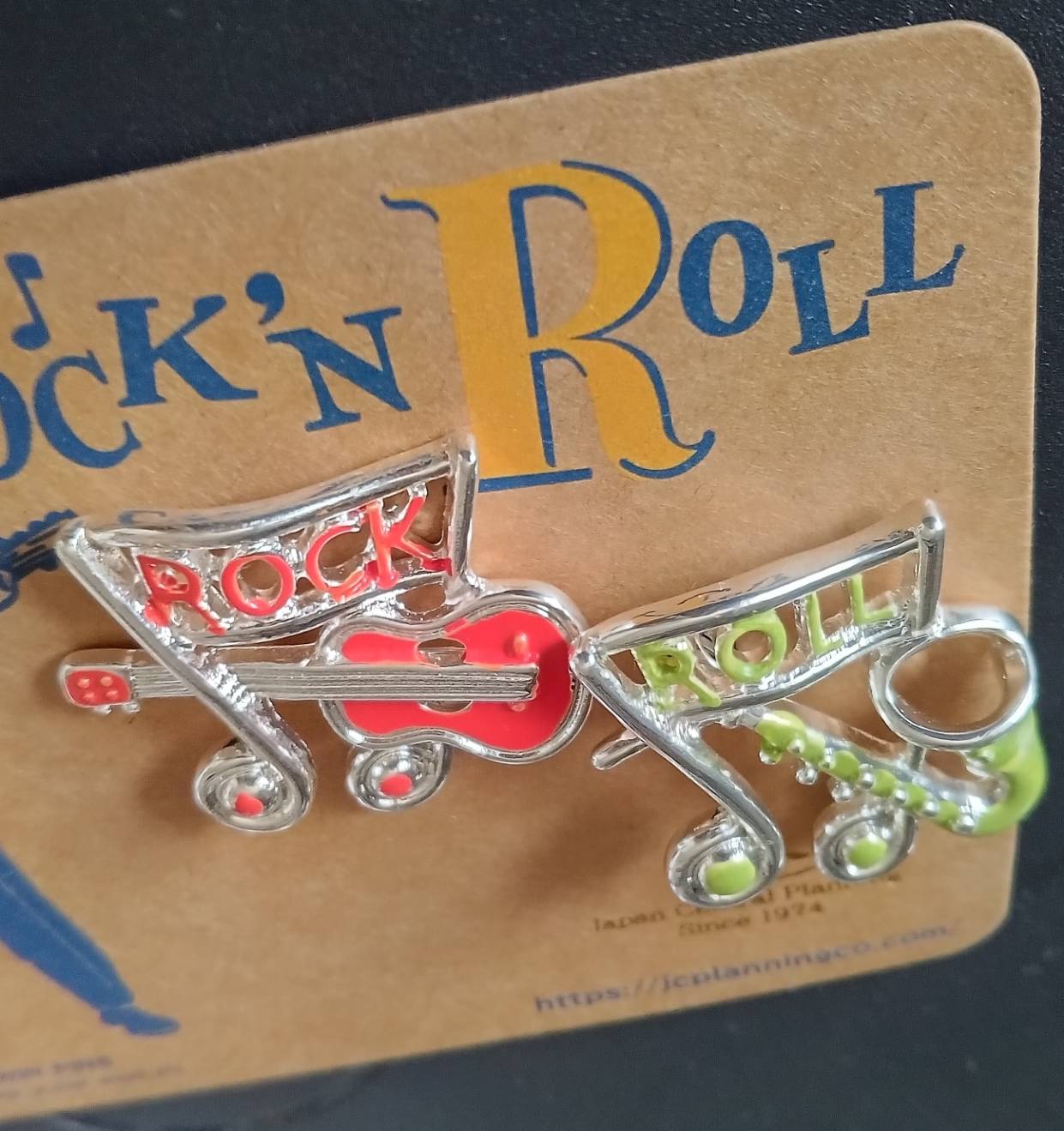 Rock ‘n’ Roll Twin Pins.